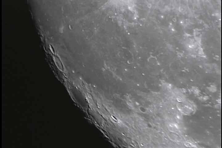 moon1x.jpg